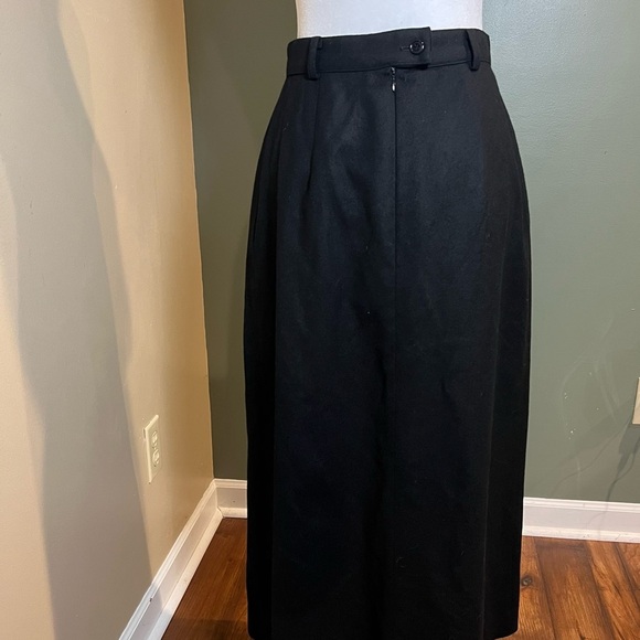 Cottage Tailor Black Maxi Wool Vintage 70/80s Skirt With Gold Buttons - Picture 3 of 7